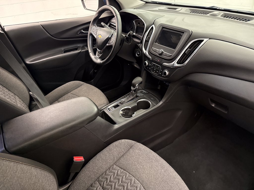 Used 2024 Chevrolet Equinox LT AWD/4WD image 28