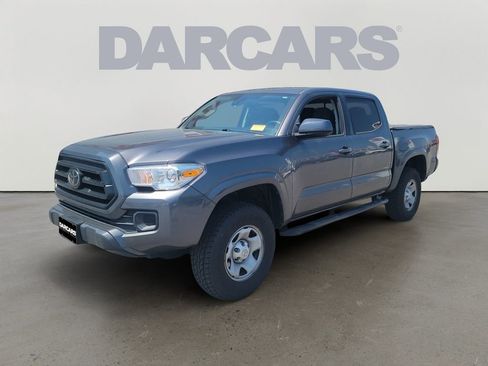 Used 2022 Toyota Tacoma SR w/ SR Convenience Package RWD image 3