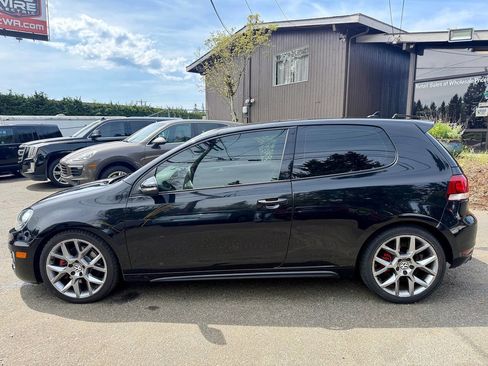 Used 2013 Volkswagen GTI 2-Door FWD image 3