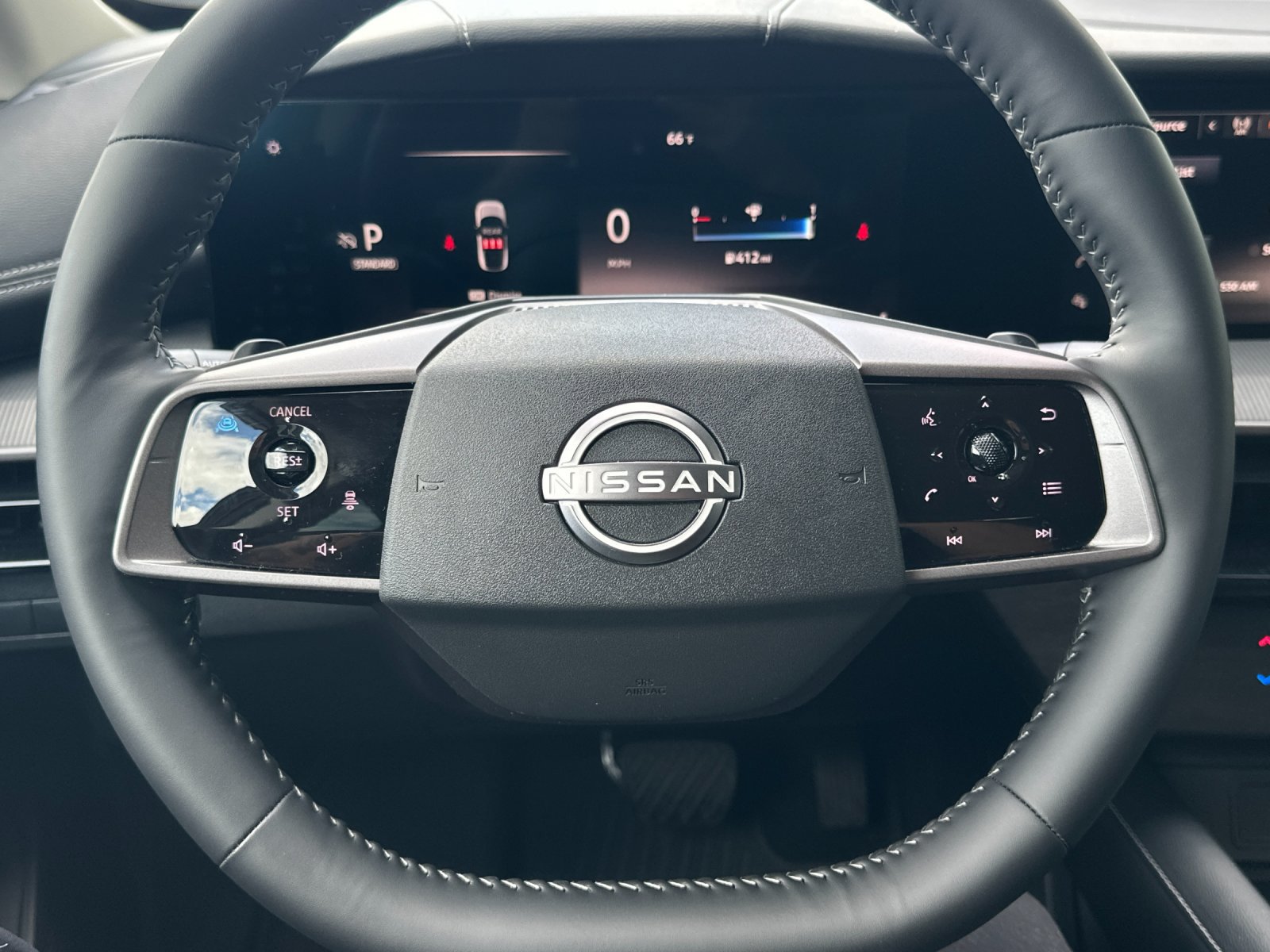 Used 2025 Nissan Murano SV AWD/4WD image 22