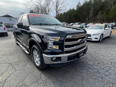 Used 2016 Ford F150 Lariat image 13