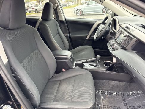 Used 2017 Toyota RAV4 LE w/ All Weather Liner Package image 20