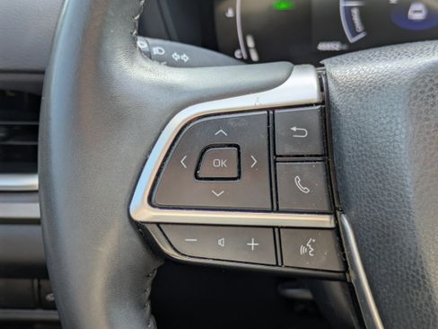 Used 2024 Toyota Grand Highlander XLE image 19