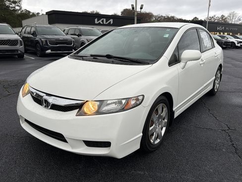 Used 2010 Honda Civic LX image 3