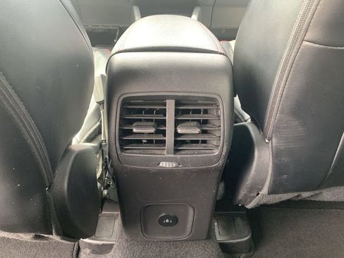 Used 2024 Ford Escape ST-Line image 19