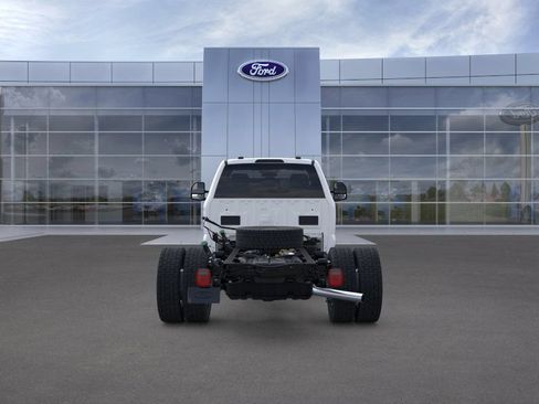 New 2026 Ford F550 4x4 Regular Cab Super Duty w/ XL Chrome Package image 27