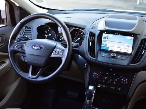 Used 2019 Ford Escape SEL FWD image 32