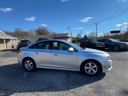 Used 2014 Chevrolet Cruze LT w/ All-Star Edition image 2