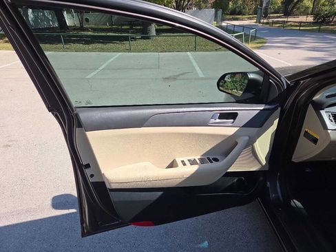 Used 2011 Hyundai Sonata Limited image 45