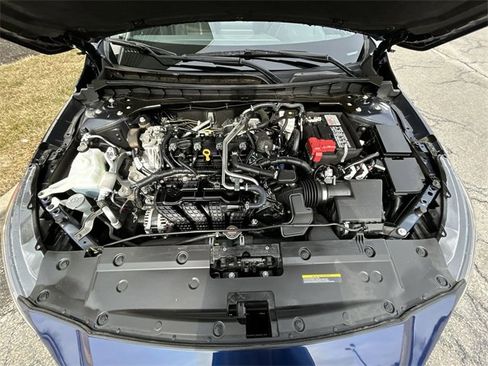 Used 2023 Nissan Altima 2.5 SR image 14