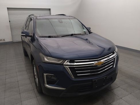 Used 2022 Chevrolet Traverse LT FWD image 14