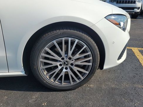 Used 2025 Mercedes-Benz CLA 250 image 6