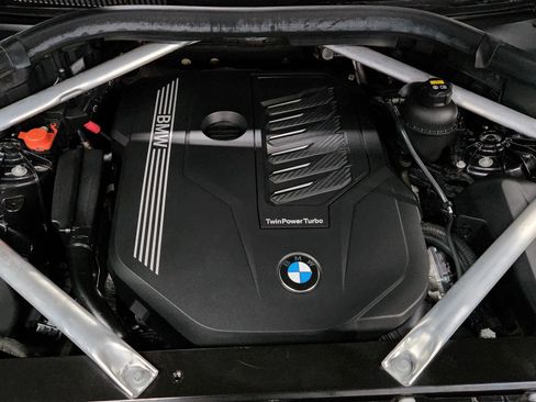 Used 2019 BMW X5 xDrive40i w/ Premium Package 2 image 52