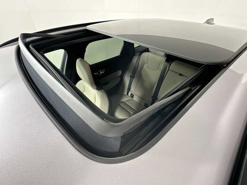 New 2026 Volvo XC60 B5 Core image 20