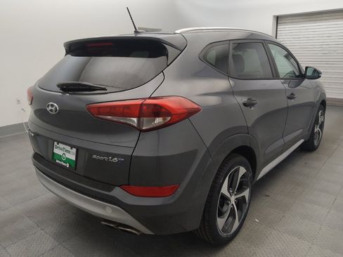 Used 2017 Hyundai Tucson Sport FWD image 9