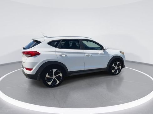 Used 2016 Hyundai Tucson Sport FWD image 8