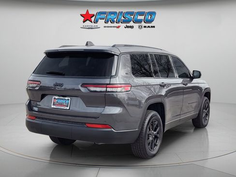 New 2025 Jeep Grand Cherokee L Altitude RWD image 3