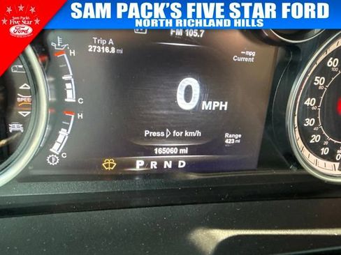 Used 2018 RAM 1500 Laramie w/ Convenience Group AWD/4WD image 8