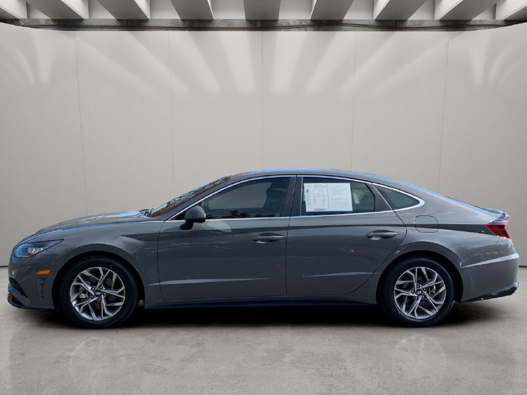 Used 2020 Hyundai Sonata SEL FWD image 2
