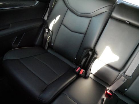 Certified 2024 Cadillac XT5 Sportv w/ LPO, Floor Liner Package image 12