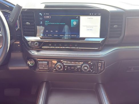 Used 2024 Chevrolet Silverado 3500 High Country w/ High Country Premium Package image 20