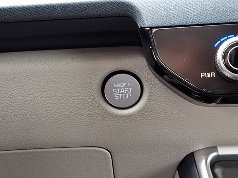 New 2026 Kia Carnival EX image 20