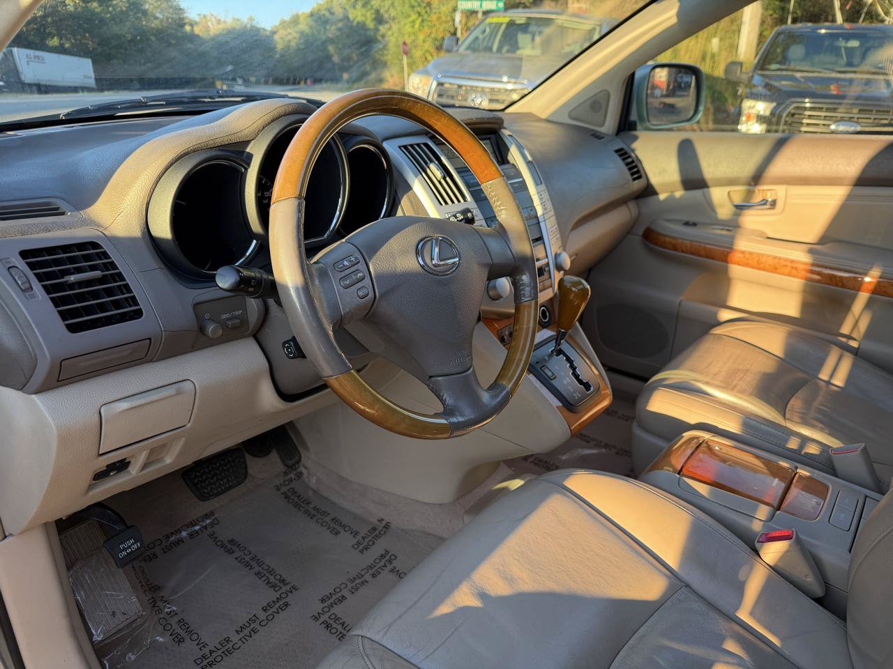 Used 2005 Lexus RX 330 AWD w/ Premium Plus Pkg image 12