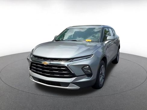 Used 2026 Chevrolet Blazer LT AWD/4WD image 7