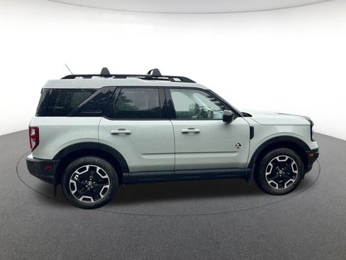 Used 2023 Ford Bronco Sport Outer Banks w/ Tech Package AWD/4WD image 8