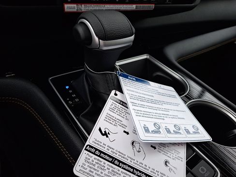 New 2026 Toyota Sienna XLE Woodland Edition image 10