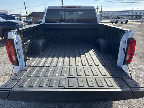 New 2026 GMC Sierra 1500 SLT w/ SLT Premium Plus Package image 25