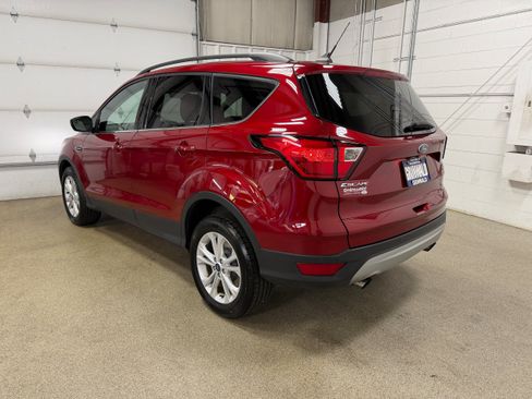 Certified 2019 Ford Escape SEL AWD/4WD image 8