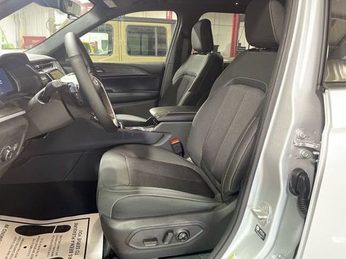 New 2026 Jeep Grand Cherokee L Laredo AWD/4WD image 11