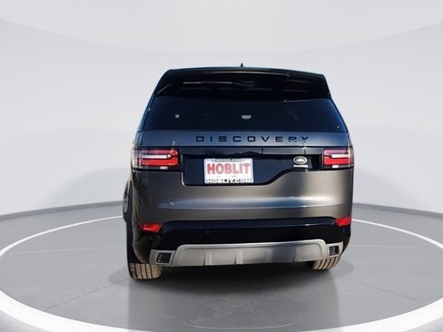 Used 2019 Land Rover Discovery HSE image 2