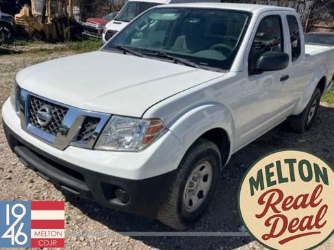 Used 2018 Nissan Frontier S image 1