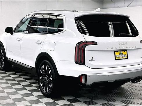 Used 2023 Kia Telluride SX X-Line AWD/4WD image 3