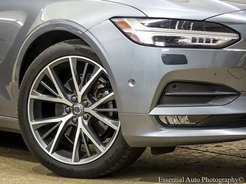 Used 2018 Volvo S90 T5 Momentum w/ Convenience Package AWD/4WD image 3