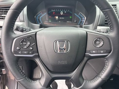 Used 2024 Honda Odyssey EX-L image 21