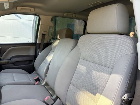 Used 2018 Chevrolet Silverado 1500 LT w/ All Star Edition image 12