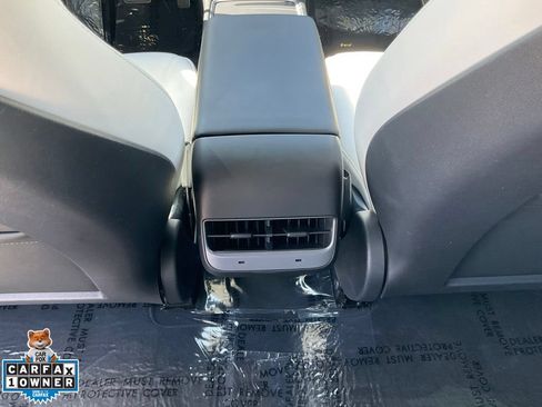 Used 2022 Tesla Model 3 Long Range AWD/4WD image 35