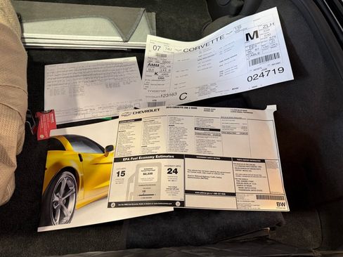 Used 2010 Chevrolet Corvette Z06 w/ Preferred Equipment Group RWD image 32