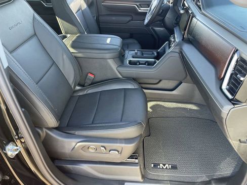 New 2026 GMC Sierra 2500 Denali w/ Denali Reserve Package AWD/4WD image 28