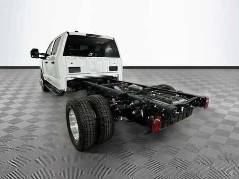 New 2026 Ford F350 XL w/ XL Chrome Package AWD/4WD image 22