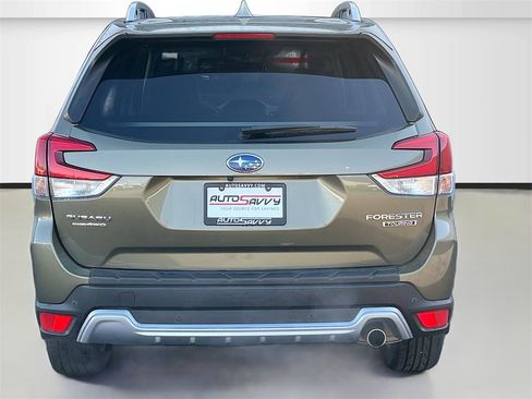 Used 2022 Subaru Forester Touring w/ Popular Package #2 image 6