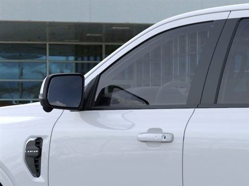 New 2025 Ford Ranger Lariat w/ FX4 Off-Road Package image 20
