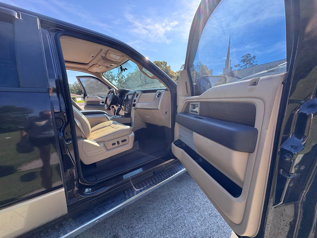 Used 2013 Ford F150 Lariat w/ Luxury Equipment Group RWD image 19