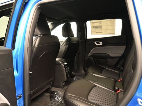 New 2025 Jeep Compass Latitude image 27