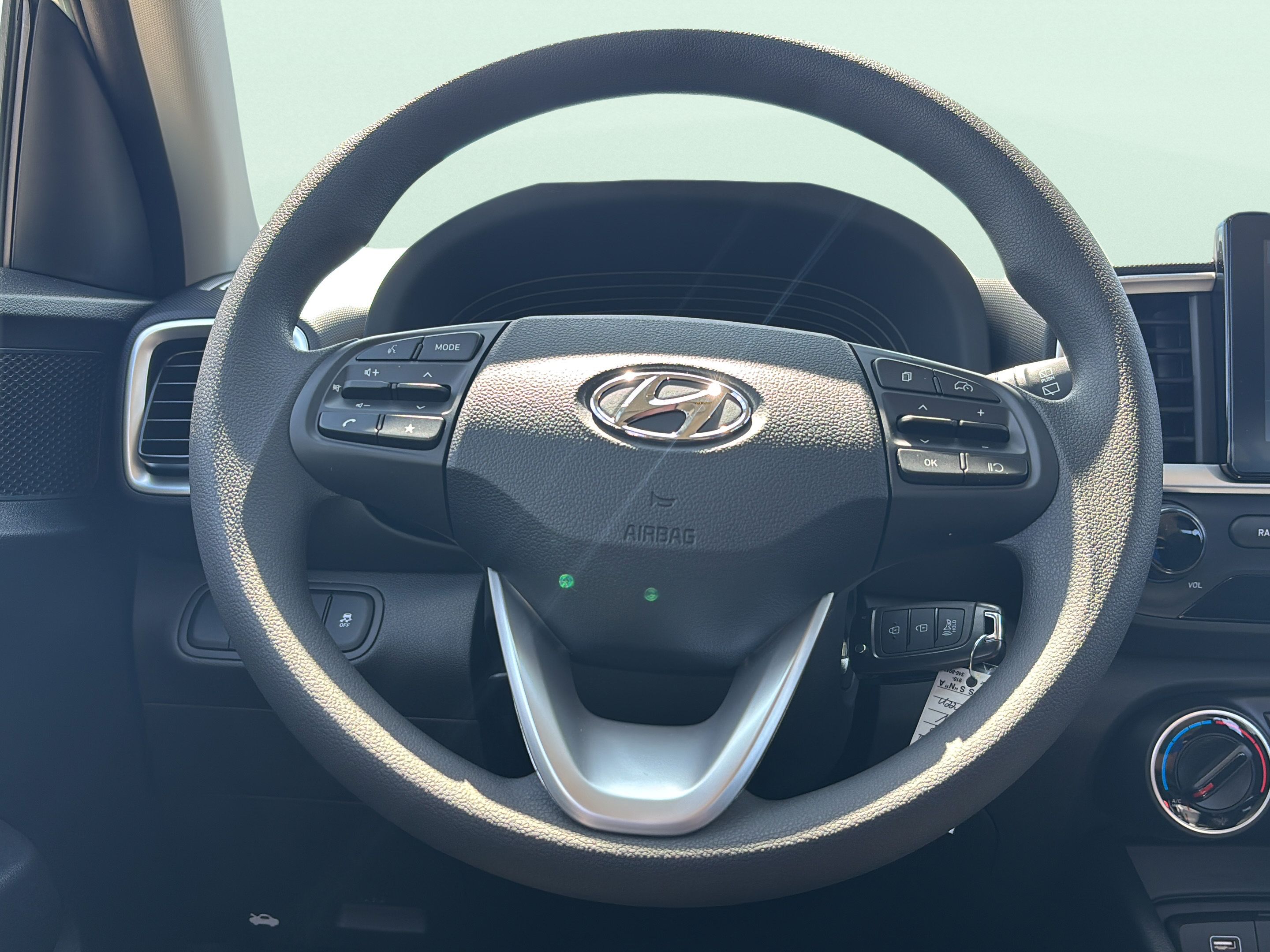 New 2026 Hyundai Venue SE FWD image 12
