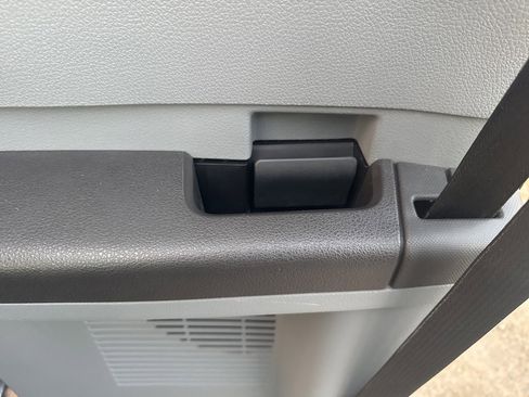 Used 2013 Ford F250 XLT w/ XLT Value Pkg image 21