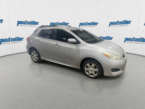 Used 2009 Toyota Matrix FWD image 13